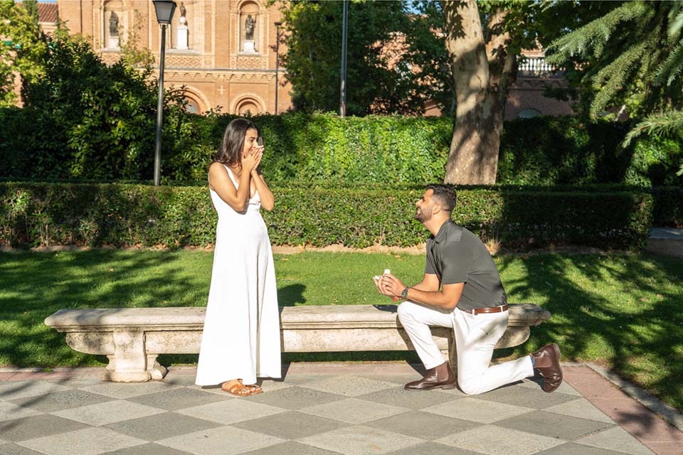 Candid surprise proposal reaction captured in Retiro Park, Madrid
