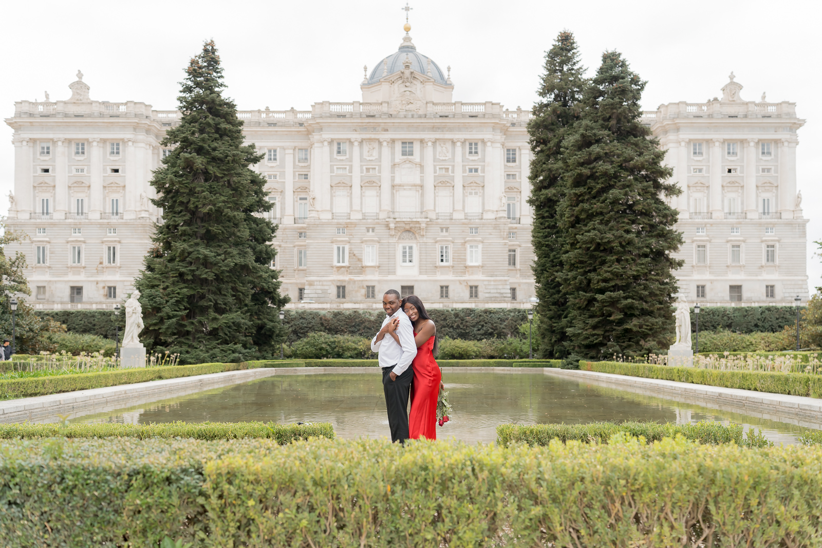 Retiro Park proposal session Madrid photographer Petra Majerova
